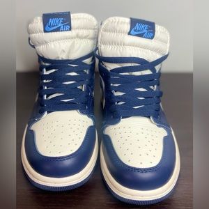 Size 8 air Jordans made in China!!! Selling for cheap!!!